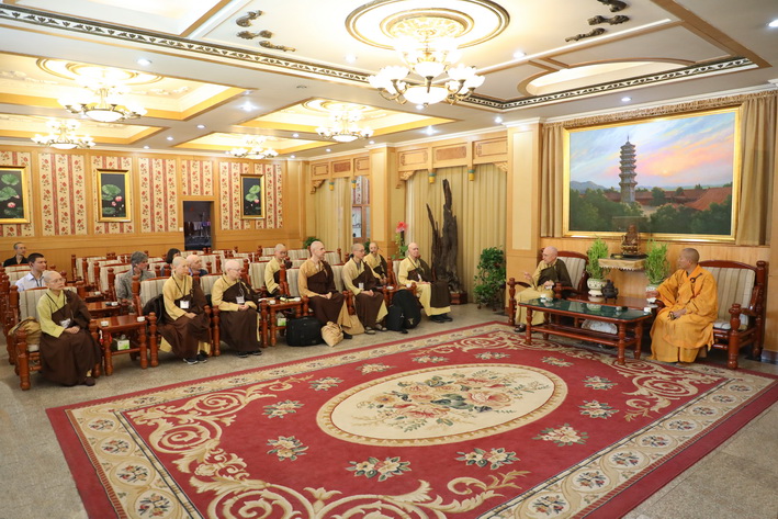 1567342971247475.jpg 084A4981【2】_调整大小.jpg